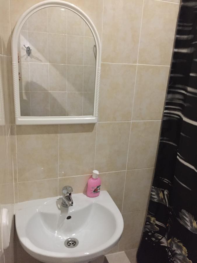 Dionisy Guest House Pizunda Ngoại thất bức ảnh