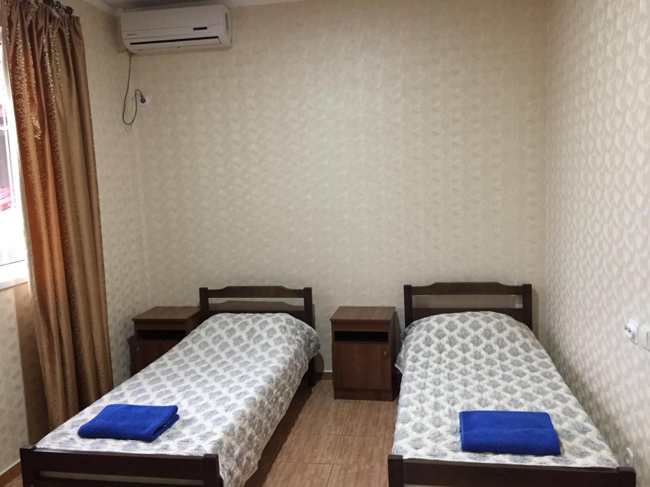 Dionisy Guest House Pizunda Ngoại thất bức ảnh